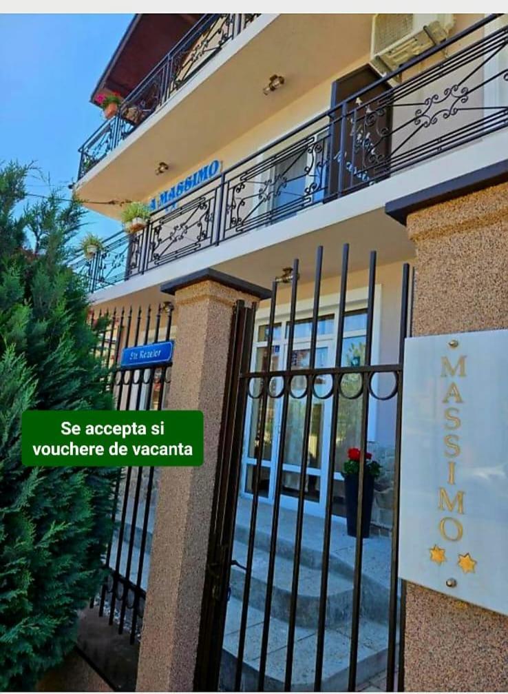 Vila Massimo Ефоріє-Норд Екстер'єр фото